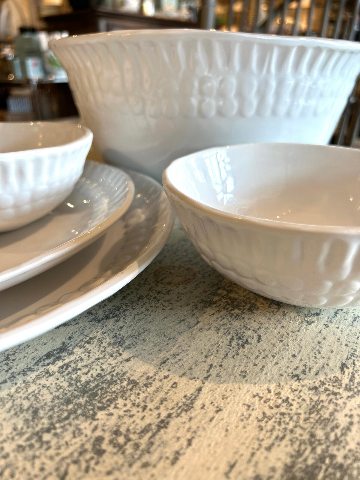 Dottie Large Serving Bowl